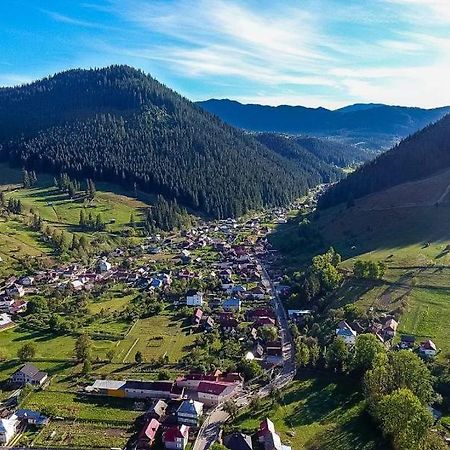 Hotel Casa Burduhos Kimpulung Mołdawski Zewnętrze zdjęcie