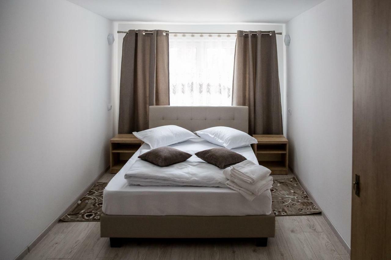 Hotel Casa Burduhos Kimpulung Mołdawski Zewnętrze zdjęcie
