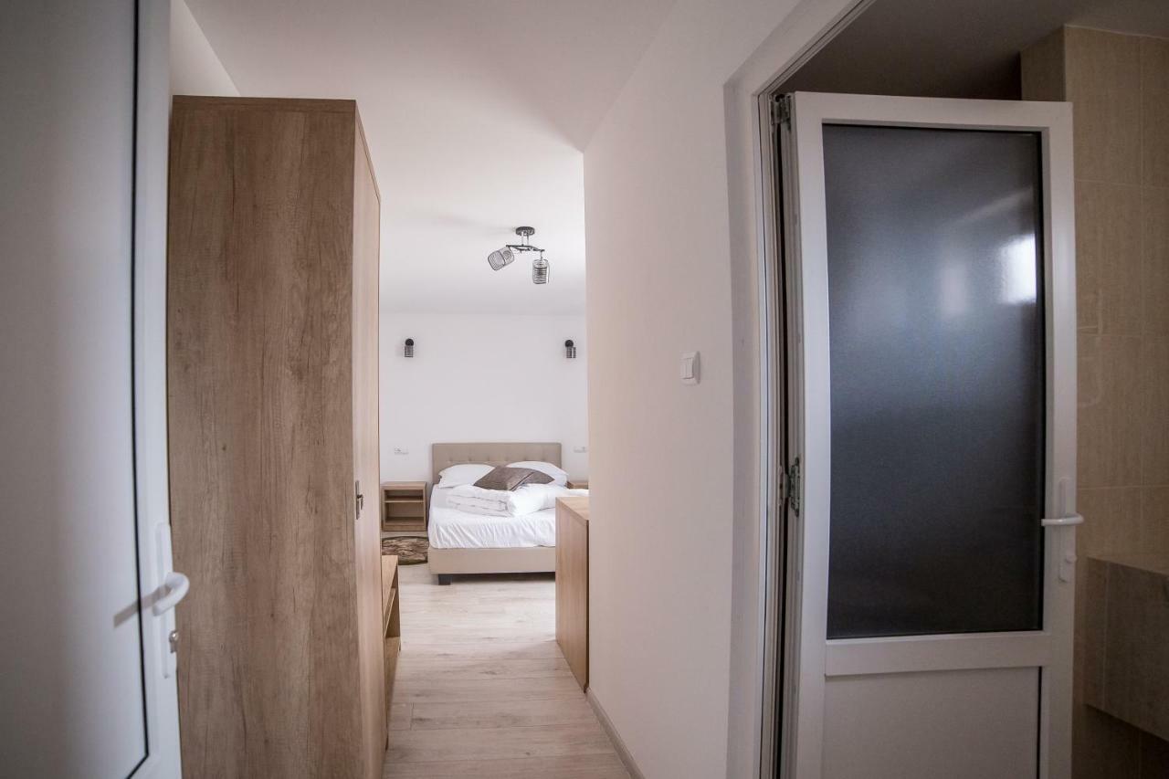 Hotel Casa Burduhos Kimpulung Mołdawski Zewnętrze zdjęcie