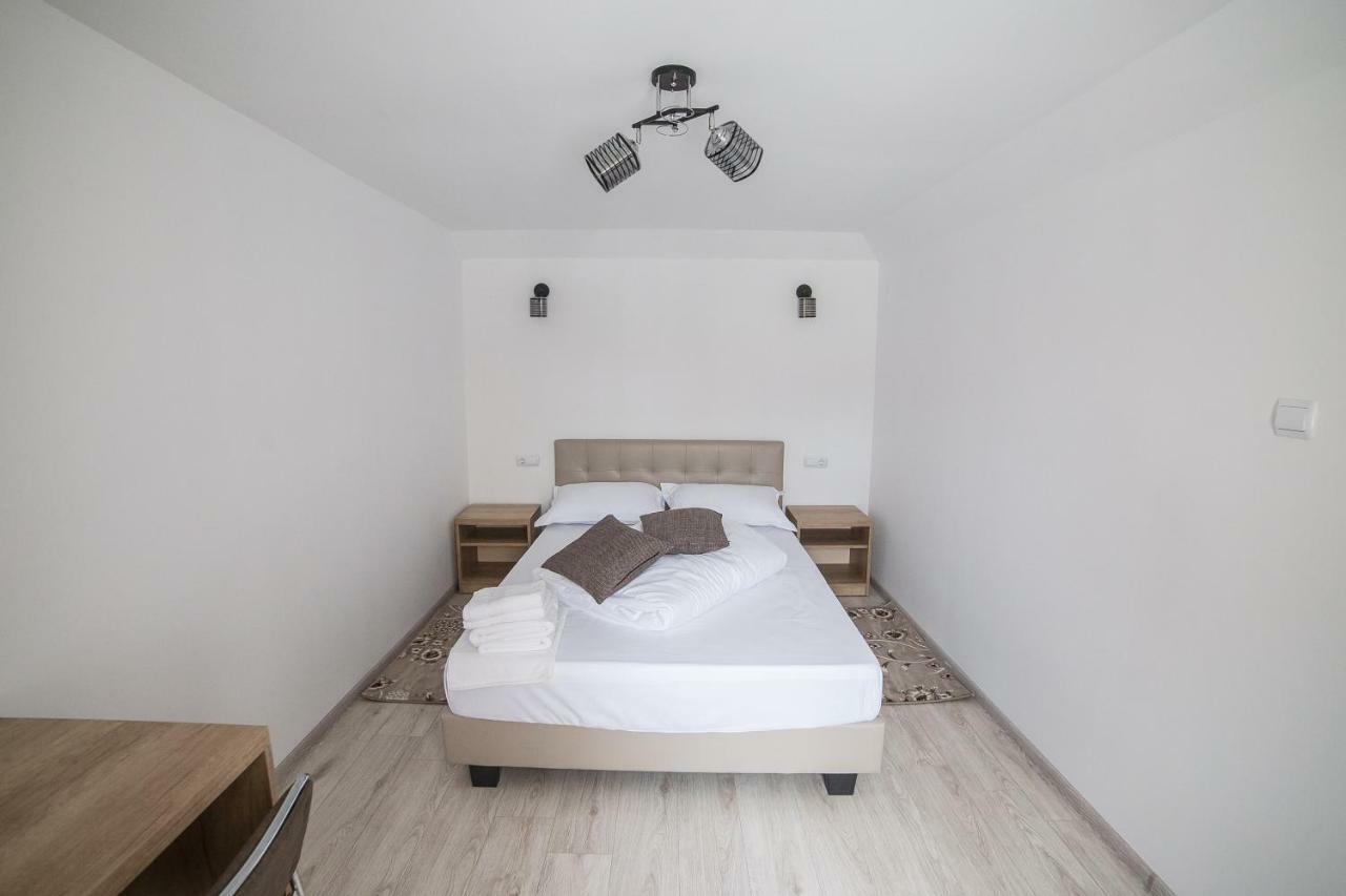 Hotel Casa Burduhos Kimpulung Mołdawski Zewnętrze zdjęcie