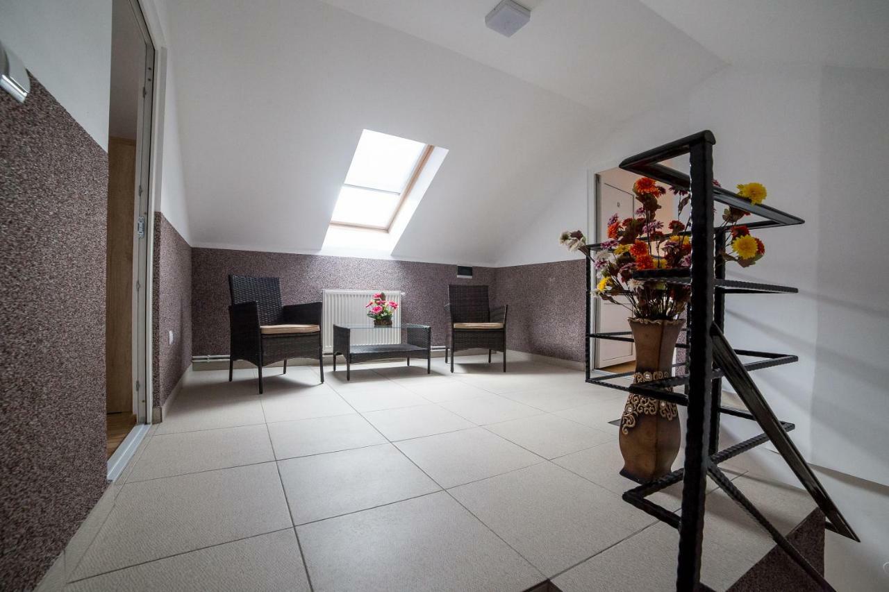 Hotel Casa Burduhos Kimpulung Mołdawski Zewnętrze zdjęcie